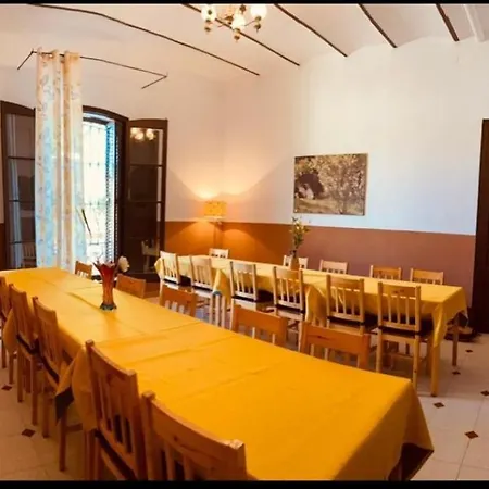 Masia La Bomba Holiday home